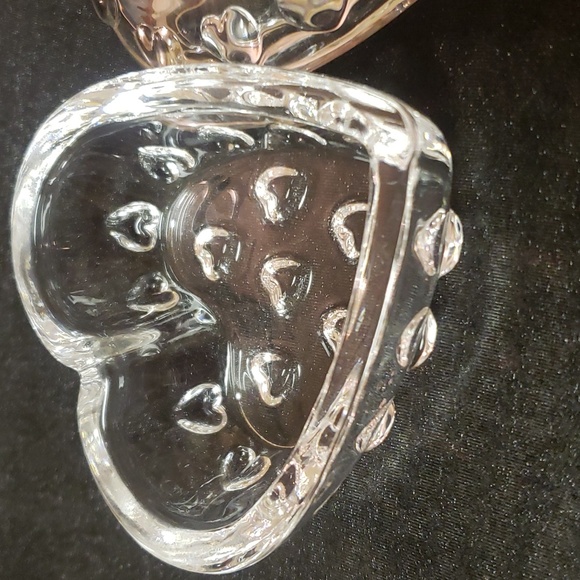 Crystal Heart Shaped Trinket Box - Picture 5 of 7